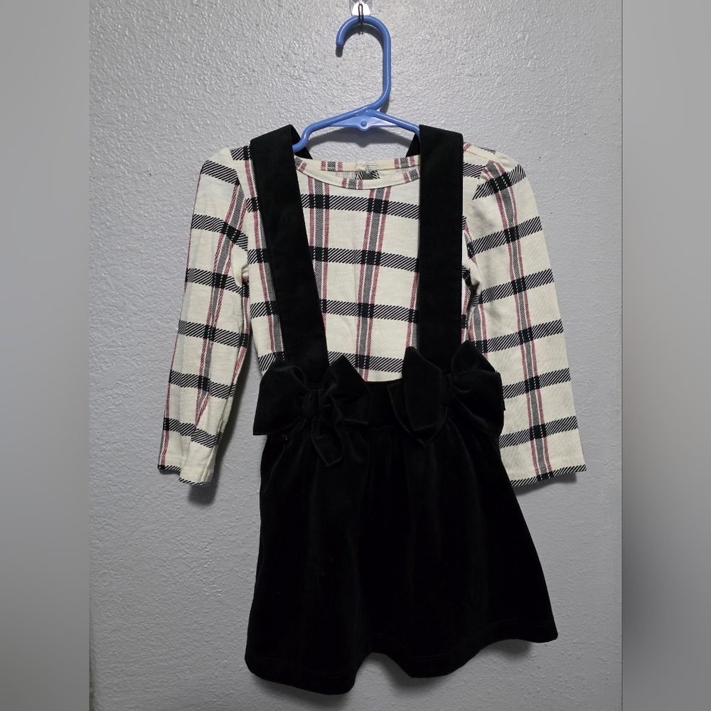 Wonder Nation Black and White Matching Set (2T)